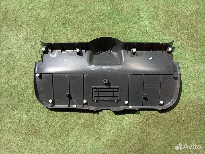 Обшивка багажника Nissan Juke F15