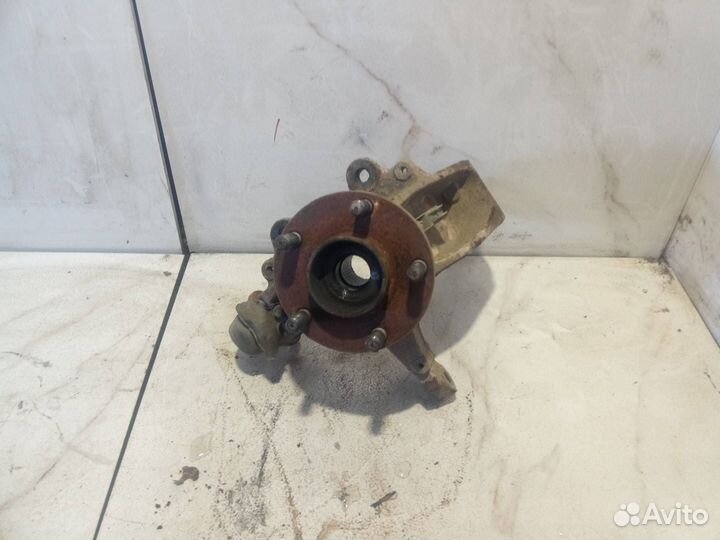 Кулак передний левый Ford Focus 2 CB4 2006 1477862