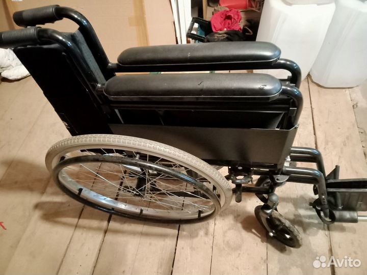 Инвалидная коляска новая