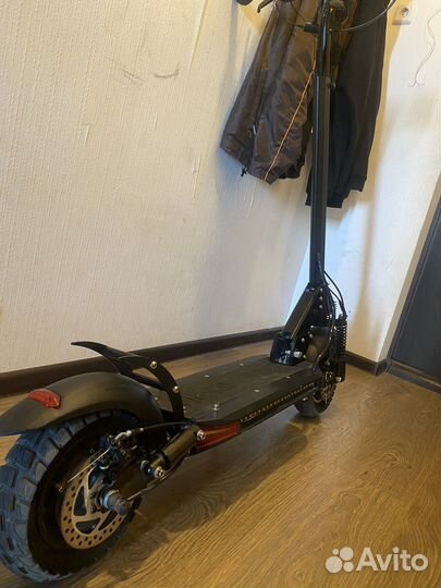 Электросамокат white siberia luna