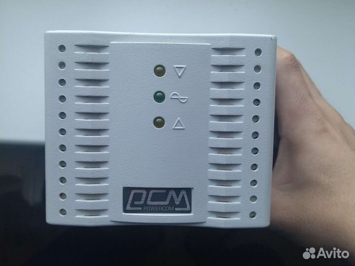 Стабилизатор напряжения