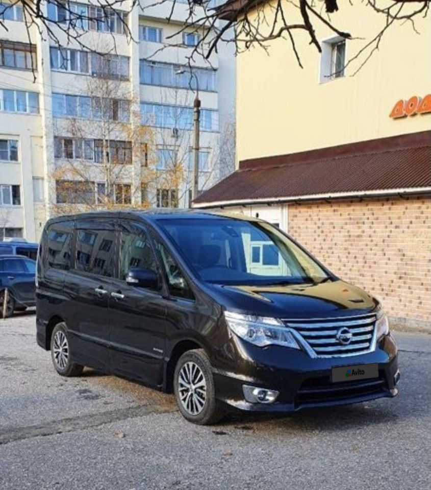 Nissan Serena: фото владельца