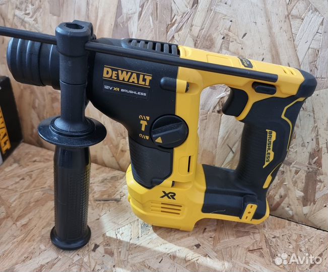 Сверхкомпактный перфоратор dewalt DCH072N SDS-plus