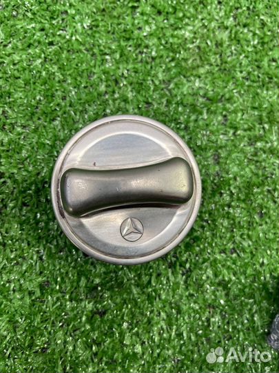Горловина топливного бака крышка Mercedes w124