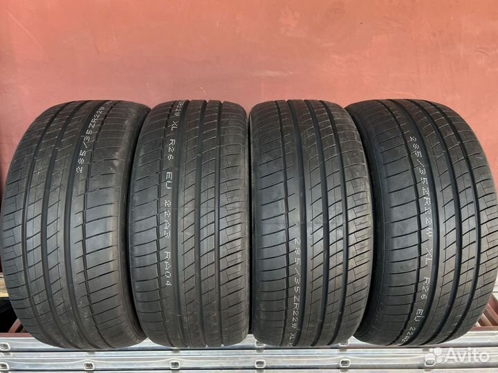 Kapsen RS26 Practical Max HP 285/40 R22 и 325/35 R22 113V