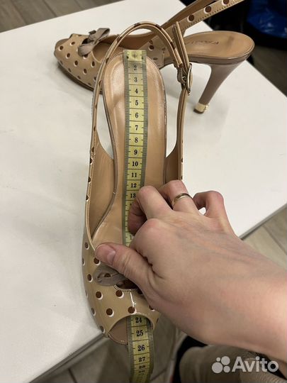 Босоножки новые Fabiani 38 Италия