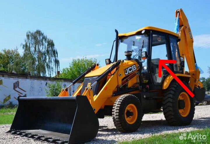 Левое дверное стекло на JCB 3CX/4CX жсб 3сх/4CX