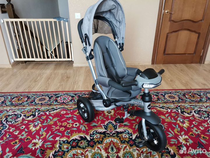 Трехколесный велосипед коляска