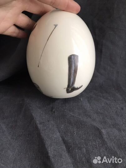 Фаянсовое яйцо Франция