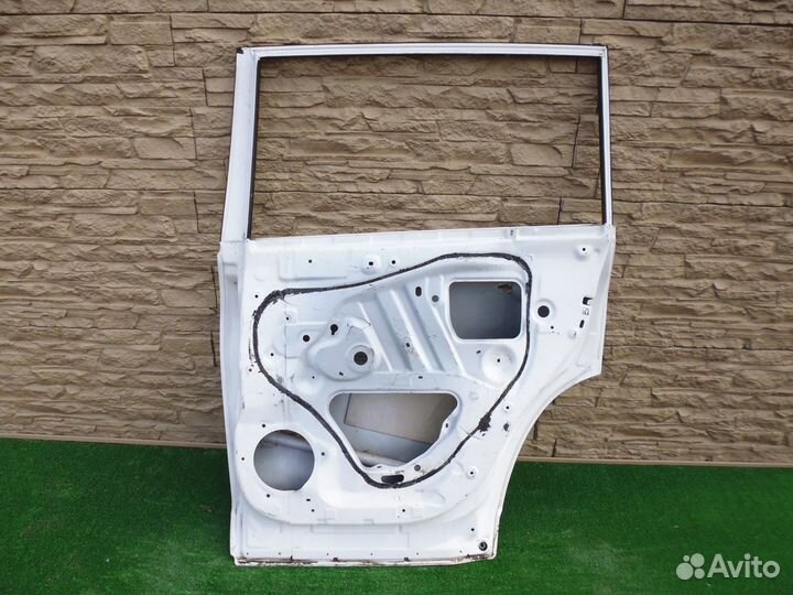 Тойота Хайлендер 2 дверь задняя правая 2007-2013