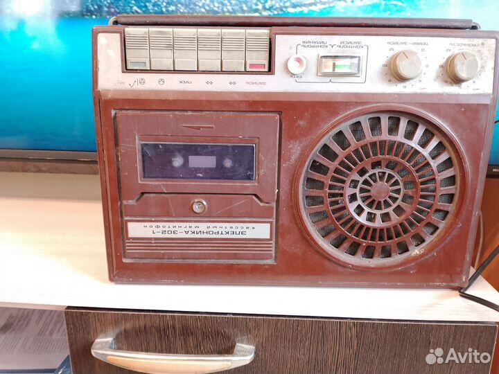 Кассетный магнитофон электроника-302-1