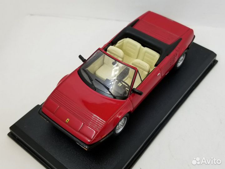 Ferrari mondial cabrio 1:43 No38
