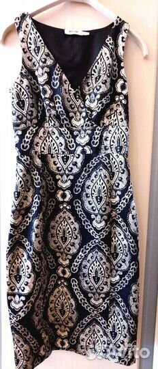 Платье Moschino повседневное/коктейльное