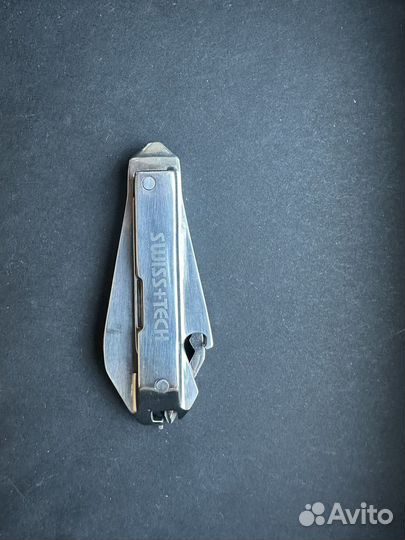 Карманный мультиинструмент SwissTech 9в1