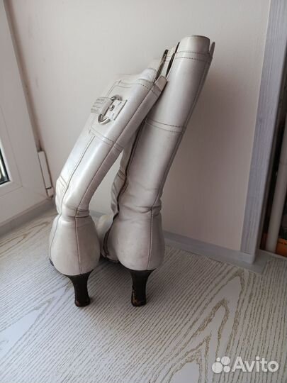 Сапожи зимние белые