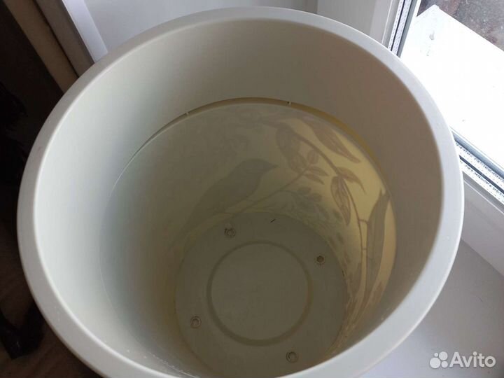 Горшок пластиковый большой 5л