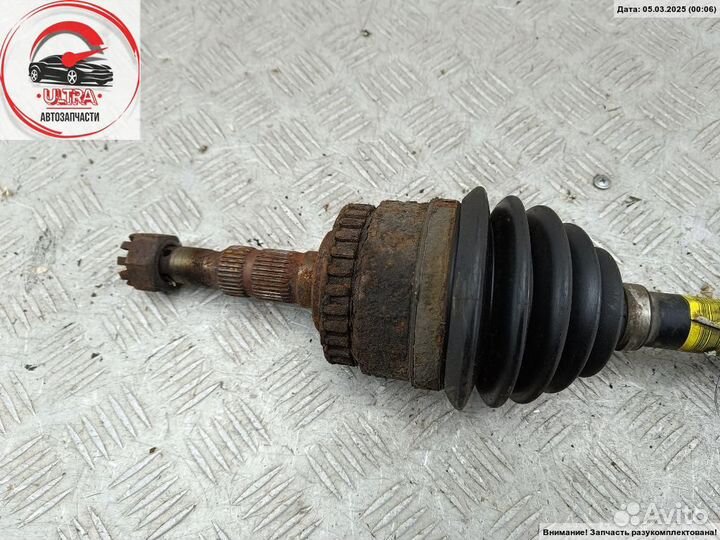 Полуось передняя левая б/у Opel Meriva A 13182019