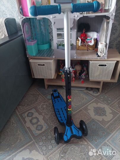 Самокат детский трехколесный