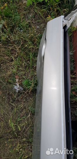 Дверь subaru impresa gh 3