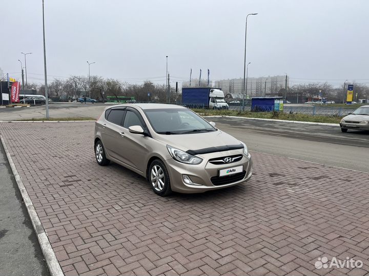 Hyundai Solaris 1.6 AT, 2013, 149 000 км