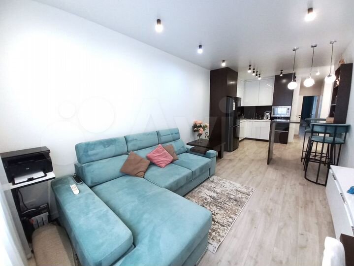 2-к. квартира, 50 м², 10/24 эт.