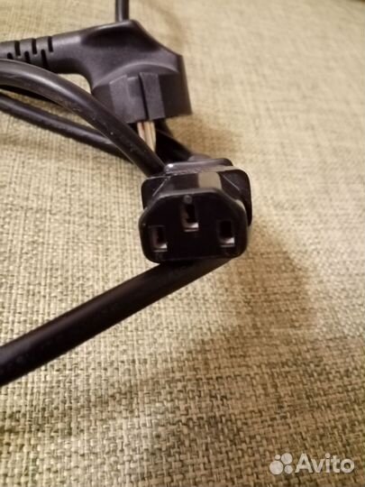 Кабель питания для компьютера