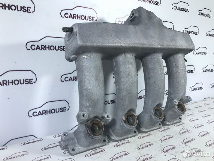 Коллектор впускной Volkswagen Passat B5 1.8 AMB