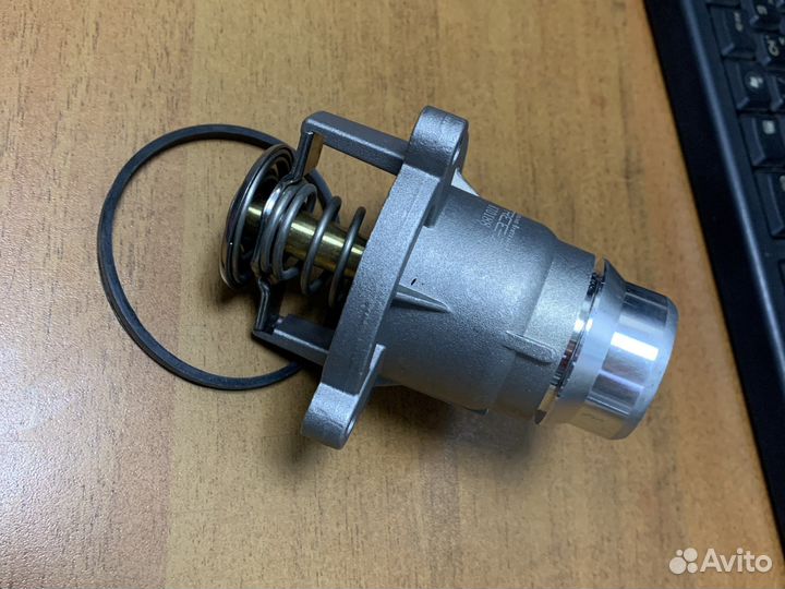 Холодный термостат BMW n52,n62,n63 с рабочей t 92