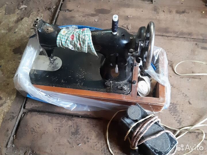Швейная машина Подольск