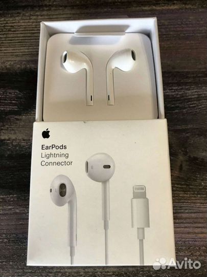 Новая Оригинальная Гарнитура Apple EarPods Lightni