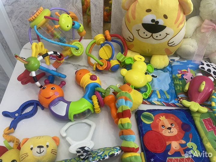 Развивающие игрушки погремушки грызунки