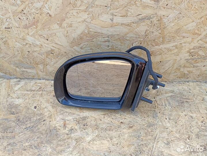 Зеркало левое Mercedes W164
