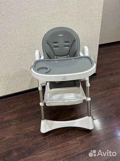 Стульчик для кормления tommy
