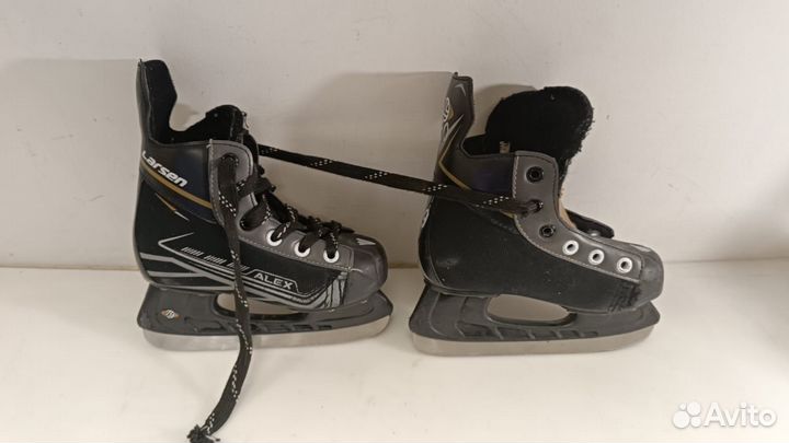 Хоккейные коньки Larsenn Alex 30 размер (Д)