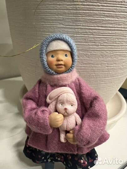 Елочная игрушка кукла