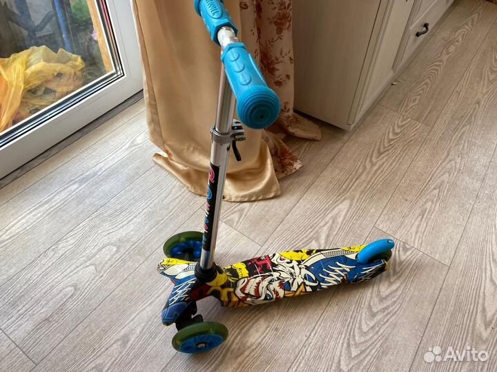 Самокат детский