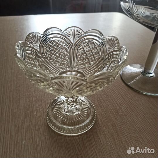 Ваза для фруктов и конфетница