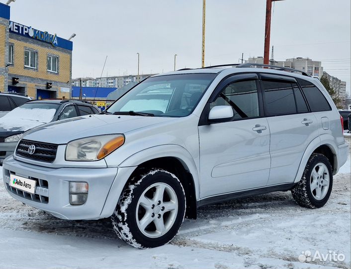 Toyota RAV4 2.0 AT, 2002, 215 000 км