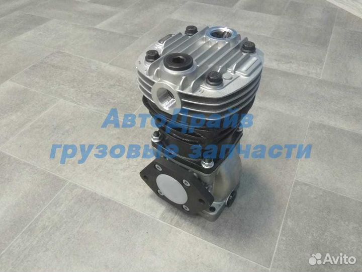 Компрессор Мерседес 814 LK1808 225ccm вход-выход с