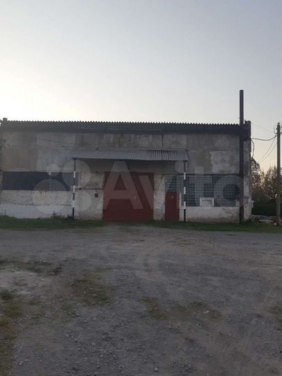 Гараж, > 30 м²