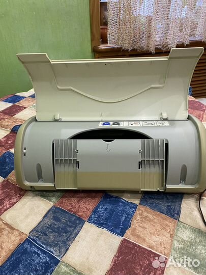 HP DeskJet D1360
