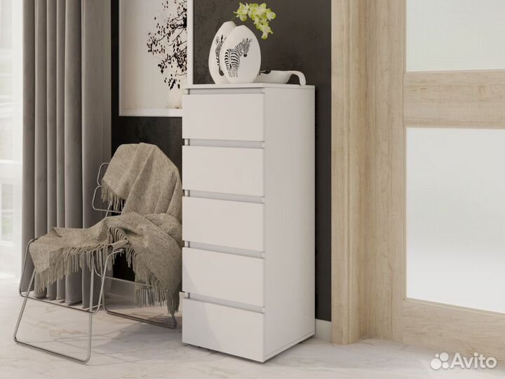 Комод узкий белый новый