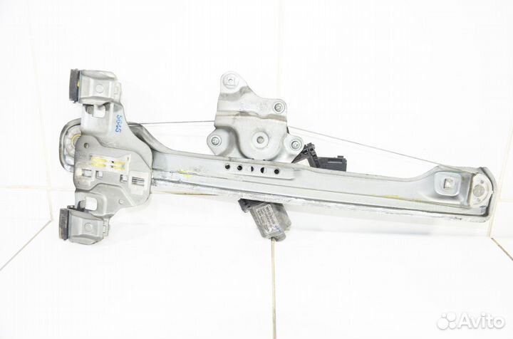 Стеклоподъемник задний правый Opel Mokka J13 2014