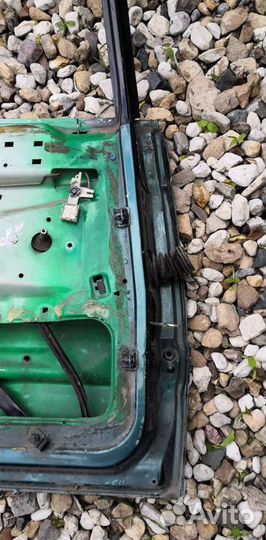 Дверь задняя левая правая Volkswagen Passat B3