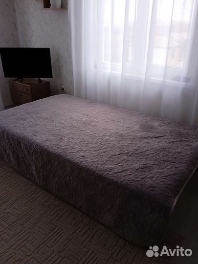 Покрывало на кровать новое