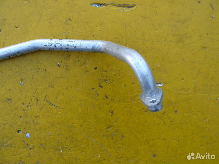 Трубка кондиционера 924804615R Renault Logan 2