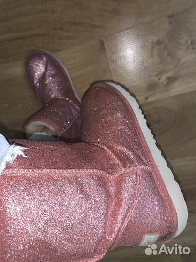 Ugg