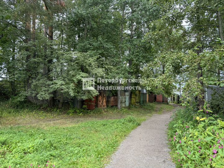 Дача 20 м² на участке 4,3 сот.