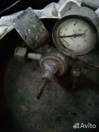 Регулятор давления