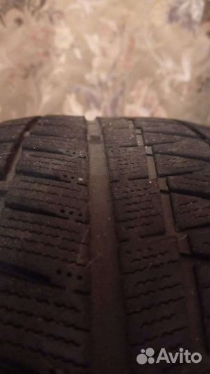 Bridgestone Blizzak Revo GZ 215/60 R16 95S